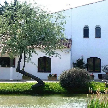 Hotel Les Rizieres